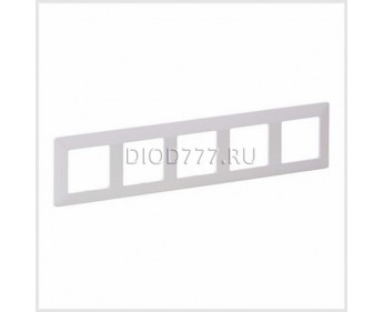 Legrand Valena Life Рамка "Белая" 5-постовая универсальная