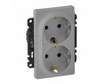 Legrand Valena Life Силовая розетка двойная 2х2К+З 16А 250В с лицевой панелью С защитными шторками Безвинтовые зажимы Алюминий